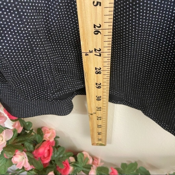 A-Frame StitchFix Black Polka Dot Slim Button Med - Picture 3 of 8
